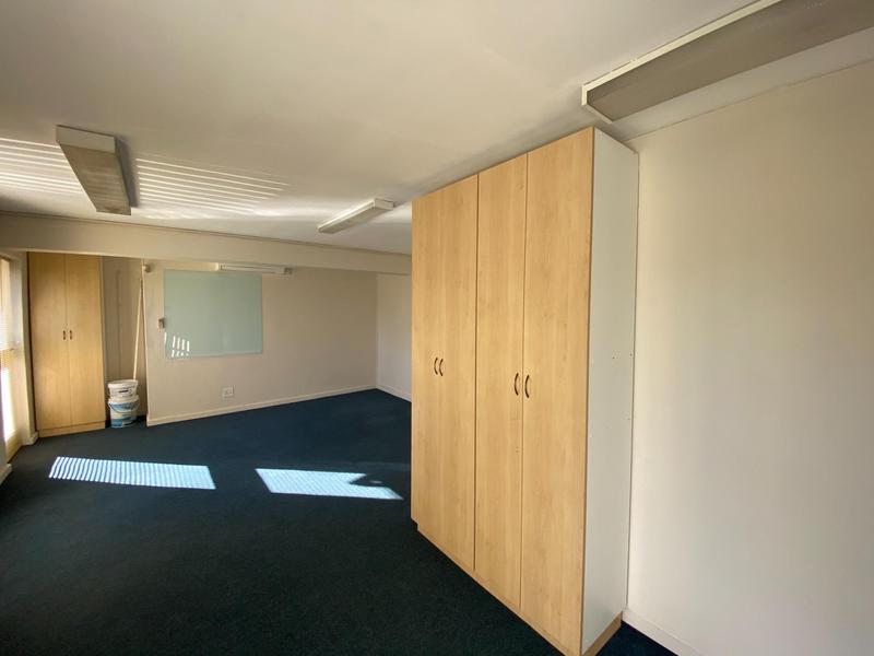To Let Commercial Property for Rent in Napier Western Cape
